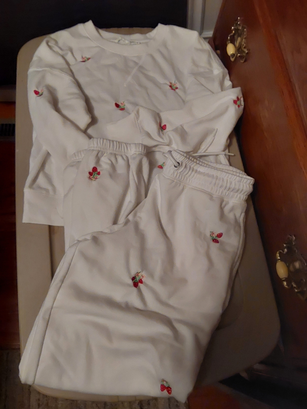 White hippie Rose Pants And Top Set.